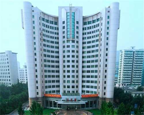 借卵怀孕:AMH数值和多囊卵巢竟然也有关联，AMH值20可能意味着严重多囊